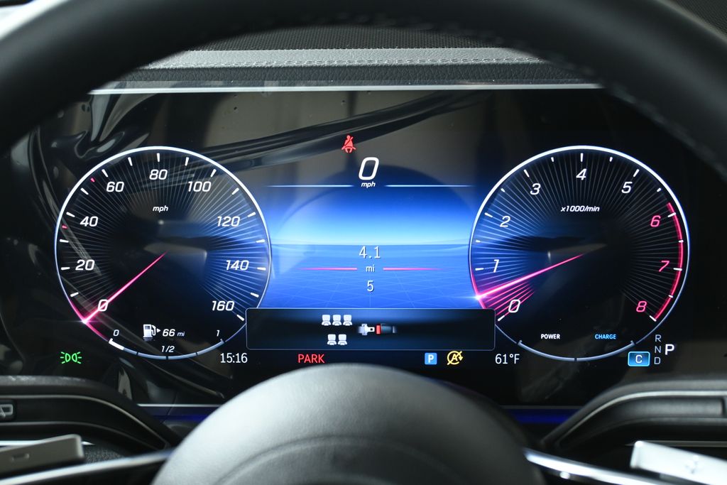 Thumbnail: 2026 Mercedes-Benz GLE - 15