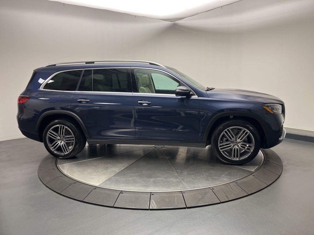 Thumbnail: 2026 Mercedes-Benz GLS - 8