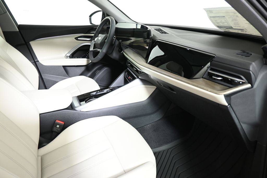 Thumbnail: 2025 Audi Q5 - 21