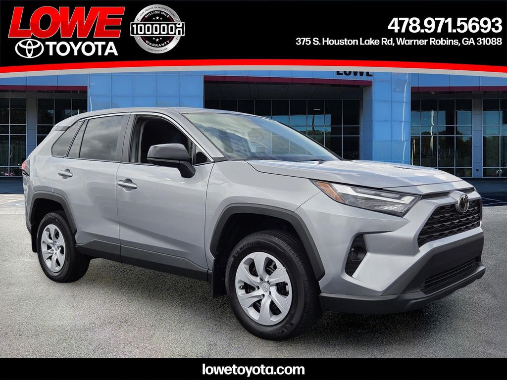 Silver Sky Metallic 2025 Toyota RAV4 LE FWD SUV / Crossover Front-Wheel Drive 8-Speed Automatic