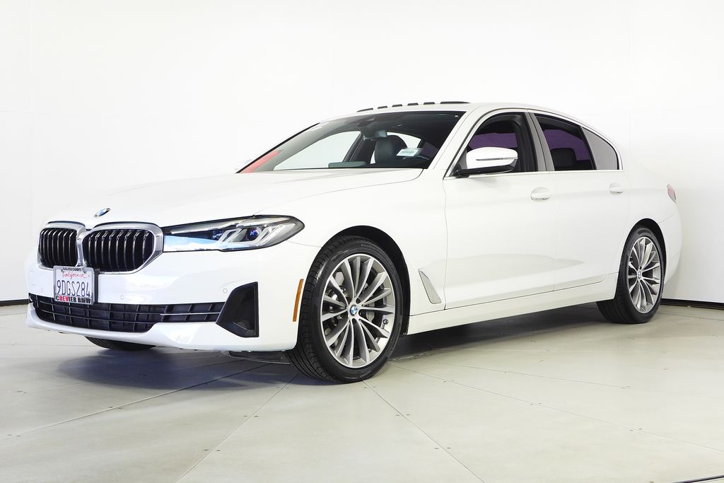 Thumbnail: 2022 BMW 5 Series - 2
