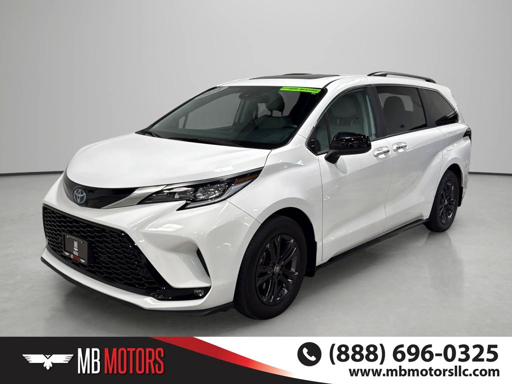 White 2024 Toyota Sienna Minivan All-Wheel Drive Continuously Variable Transmission