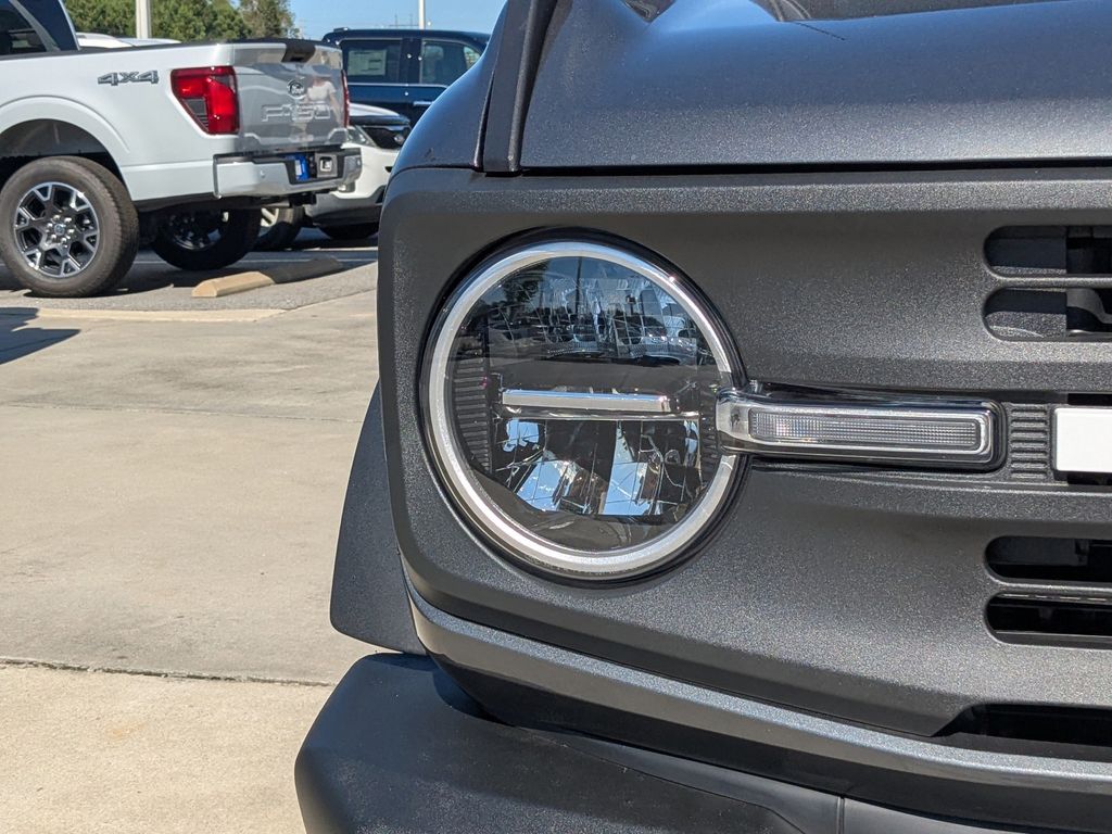 2025 Ford Bronco 