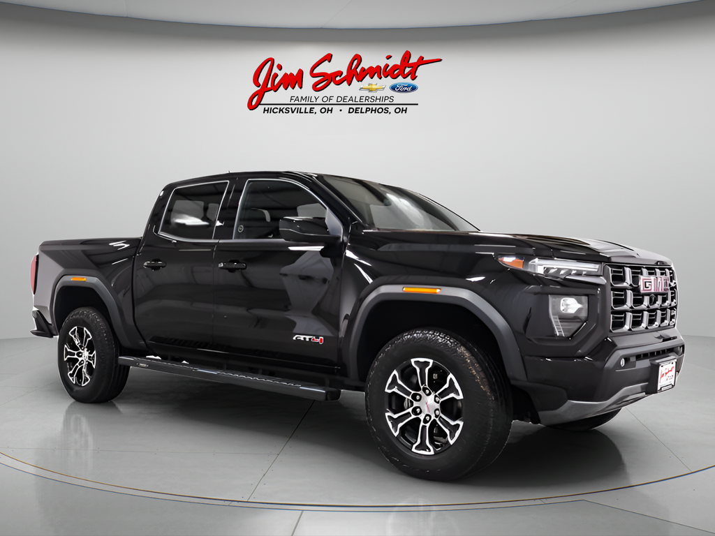 Onyx Black 2024 GMC Canyon Pickup Truck Four-Wheel Drive 8-Speed Automatic