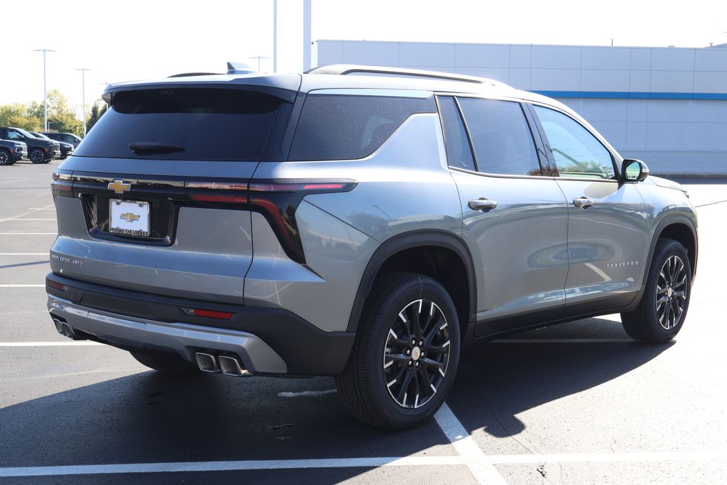 Thumbnail: 2026 Chevrolet Traverse - 8