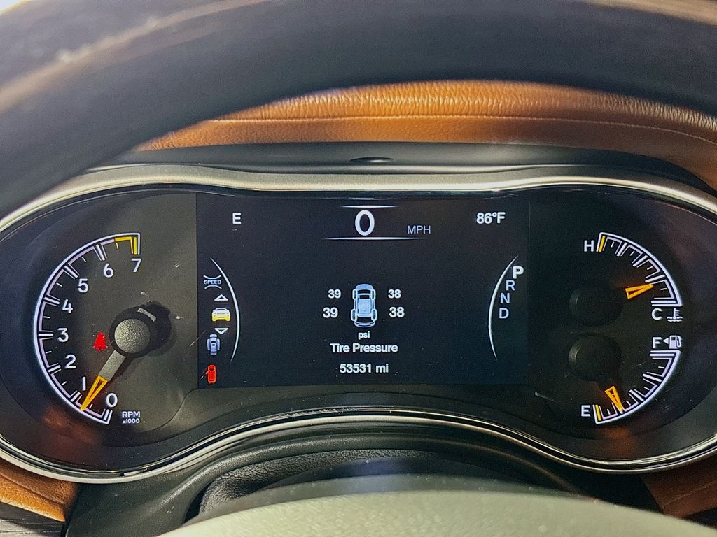 2020 Jeep Grand Cherokee Summit