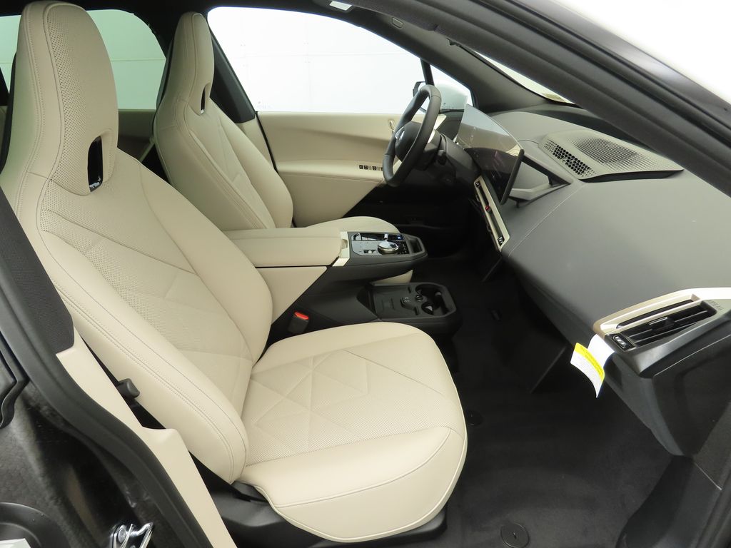 2026 BMW iX  20
