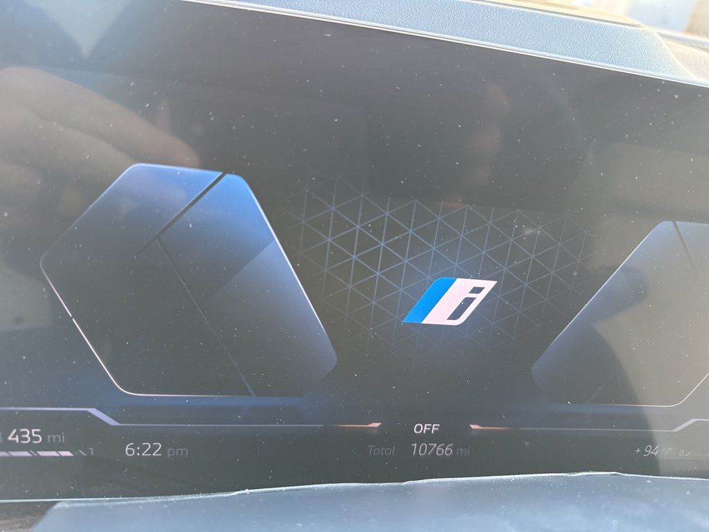 Thumbnail: 2026 BMW X5 - 10