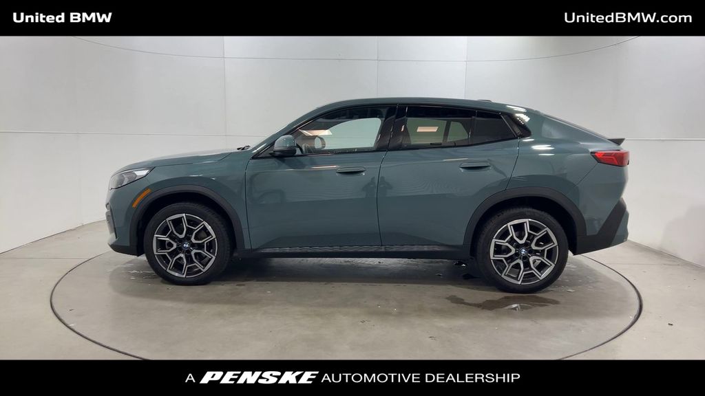 Thumbnail: 2025 BMW X2 - 5