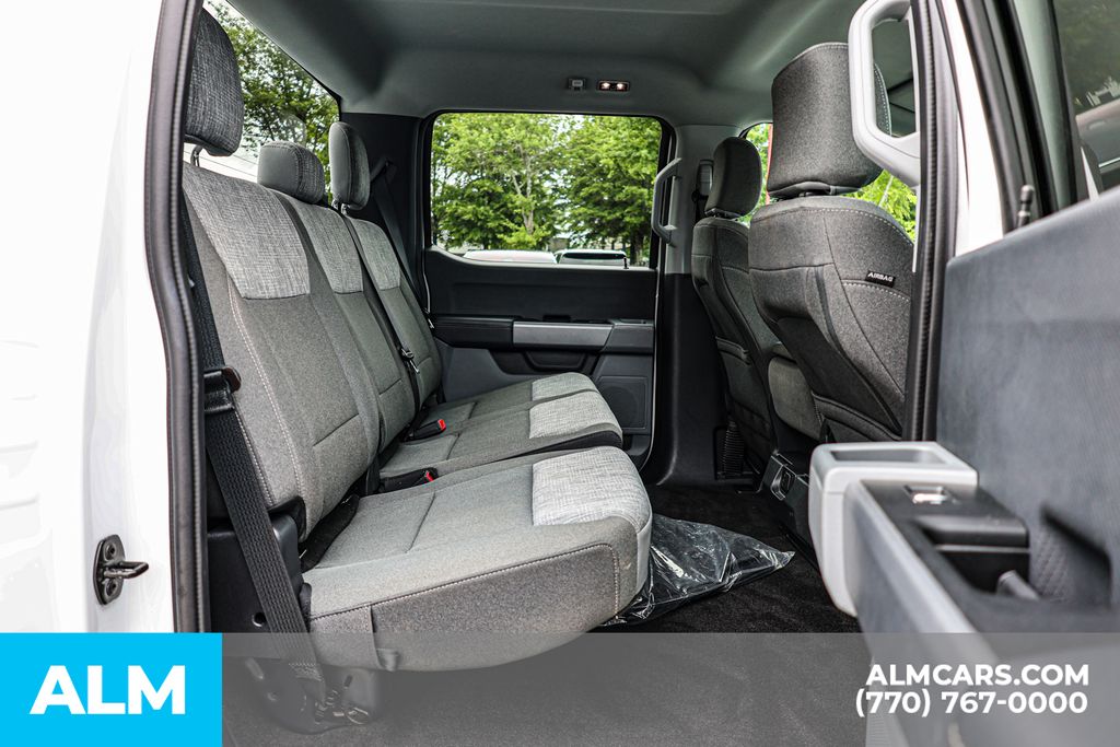 Used 2023 White Ford XLT image 22