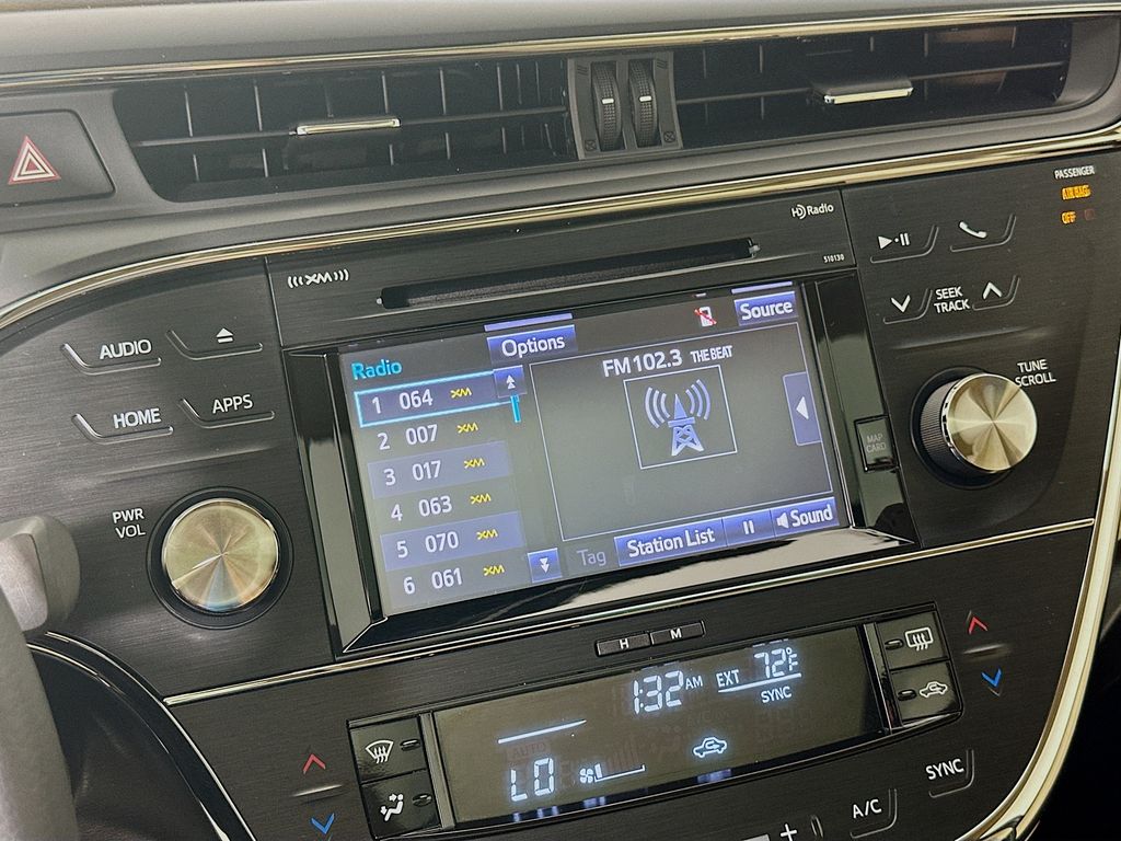 2017 Toyota Avalon XLE 14
