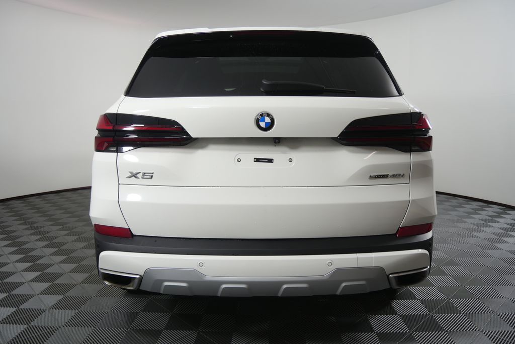 Thumbnail: 2024 BMW X5 - 4