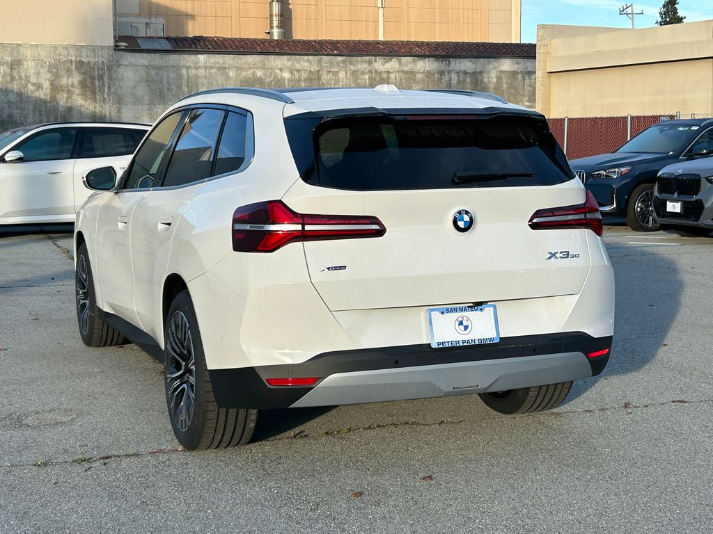 Thumbnail: 2026 BMW X3 - 3
