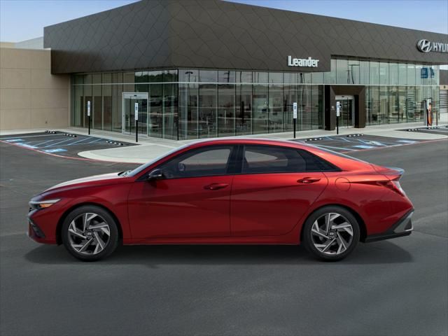 2025 Hyundai Elantra Sport 3