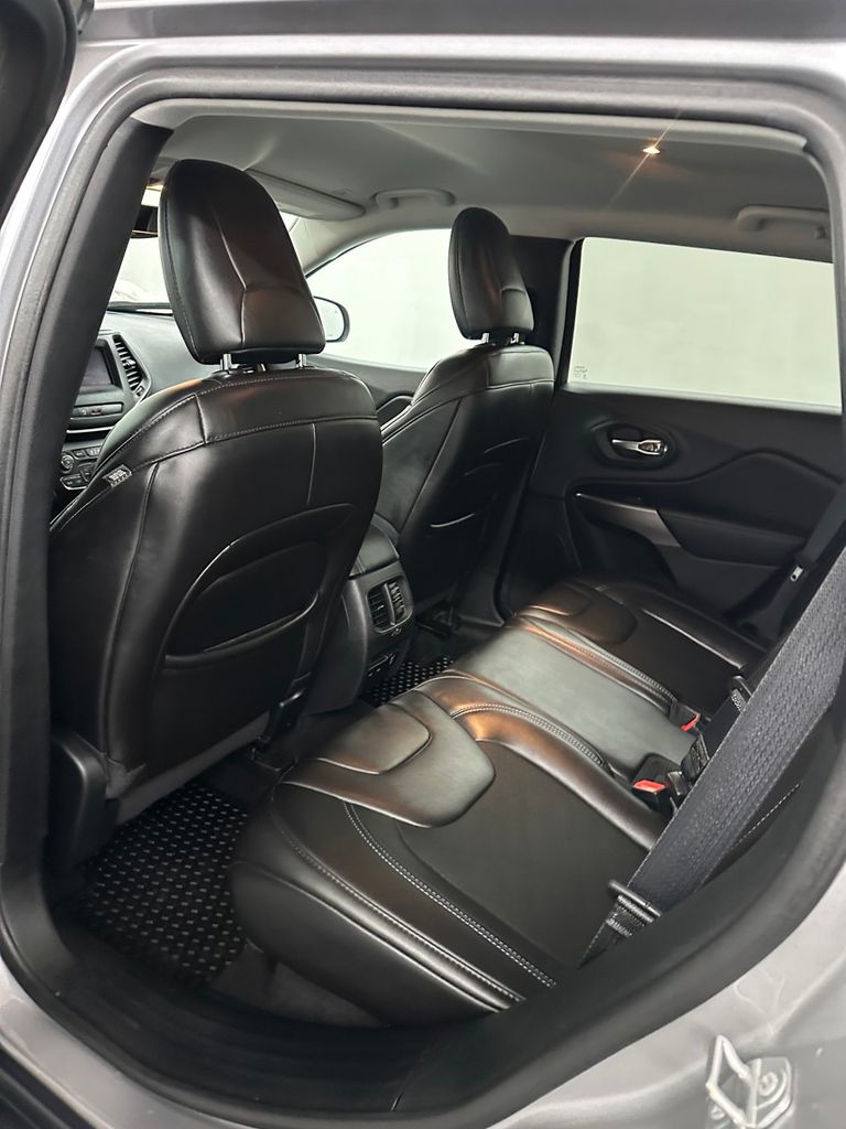 used 2019 Jeep Cherokee car, priced at $15,985