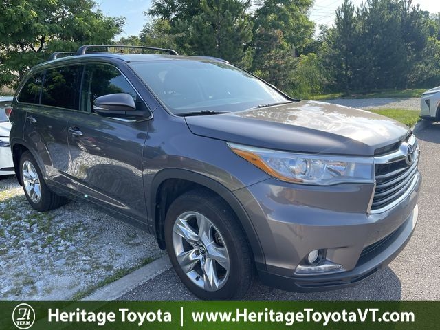 Gray 2016 Toyota Highlander SUV / Crossover All-Wheel Drive 6-Speed Automatic Overdrive