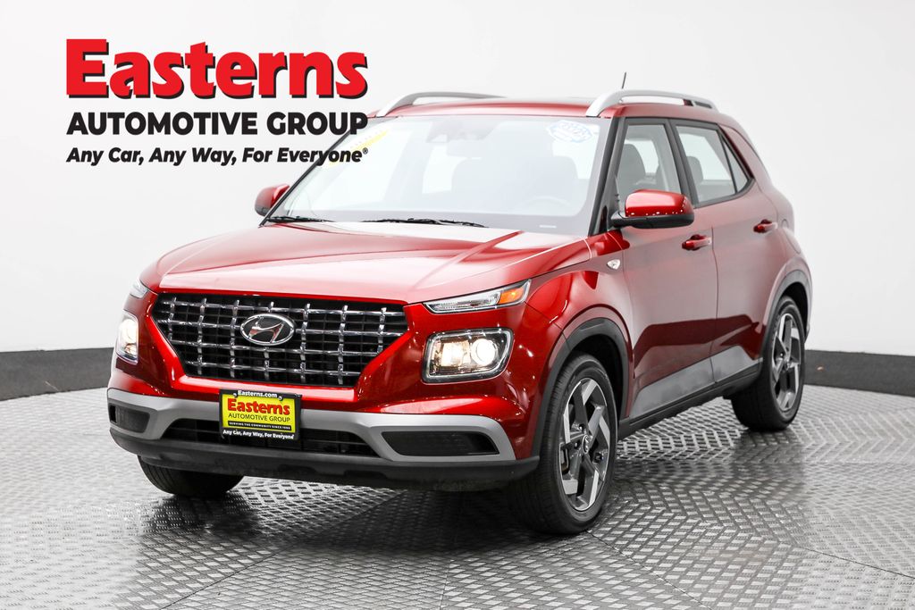 2024 Hyundai Venue SEL's photo