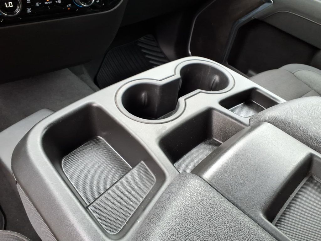ChevroletSilverado 2500HD9