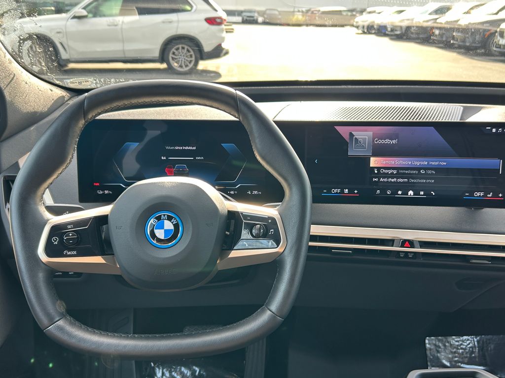 Thumbnail: 2025 BMW iX - 17