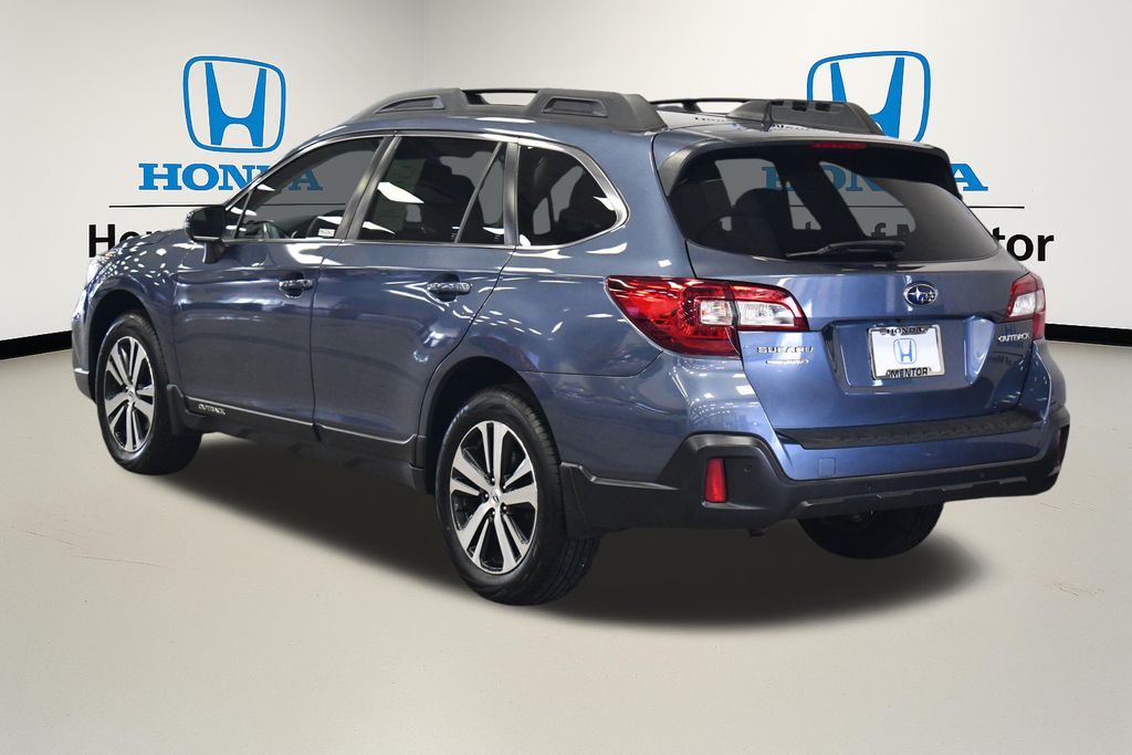 Thumbnail: 2018 Subaru Outback - 3