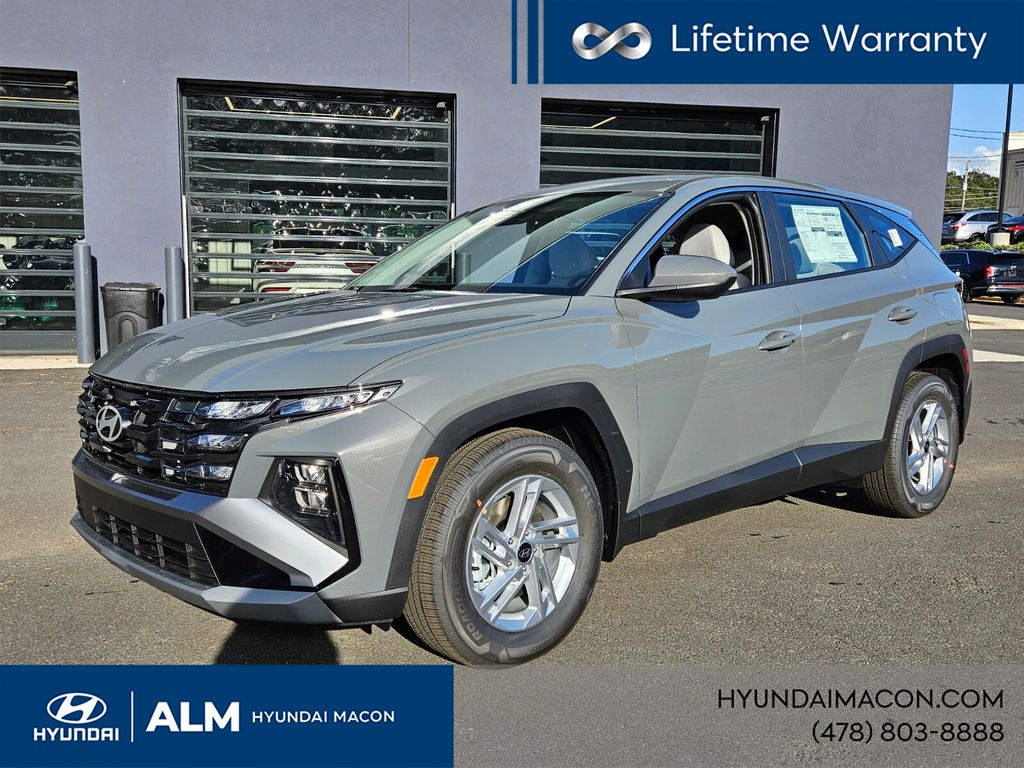 New 2026 Gray Hyundai SE FWD image 4