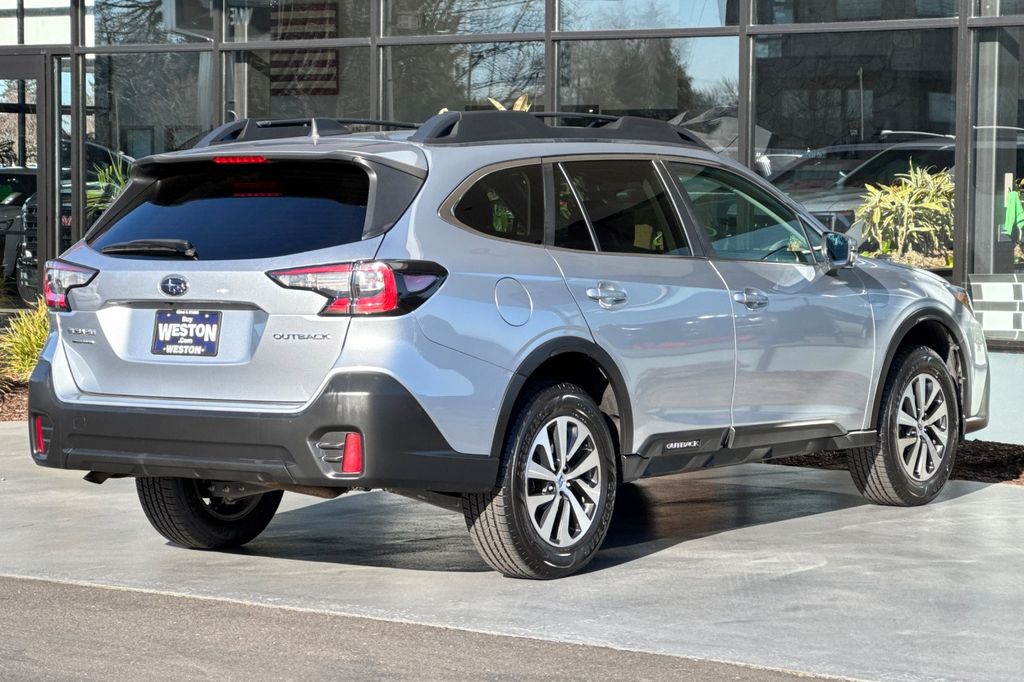 used 2022 Subaru Outback car, priced at $22,906