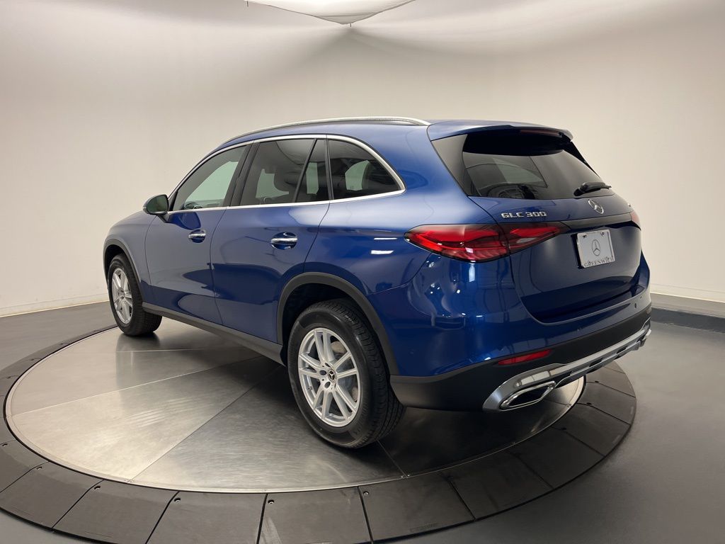 Thumbnail: 2026 Mercedes-Benz GLC - 5