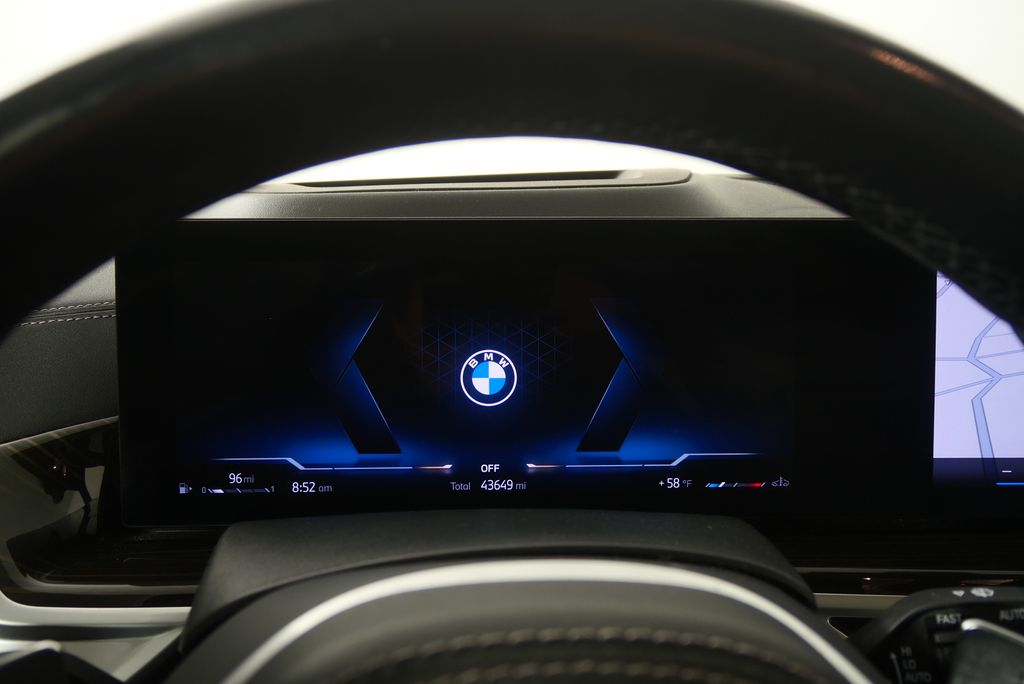 Thumbnail: 2024 BMW X7 - 18