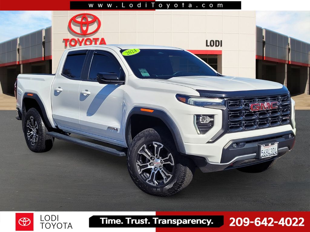 Summit White 2024 GMC Canyon AT4 Crew Cab 4WD Pickup Truck Four-Wheel Drive 8-Speed Automatic