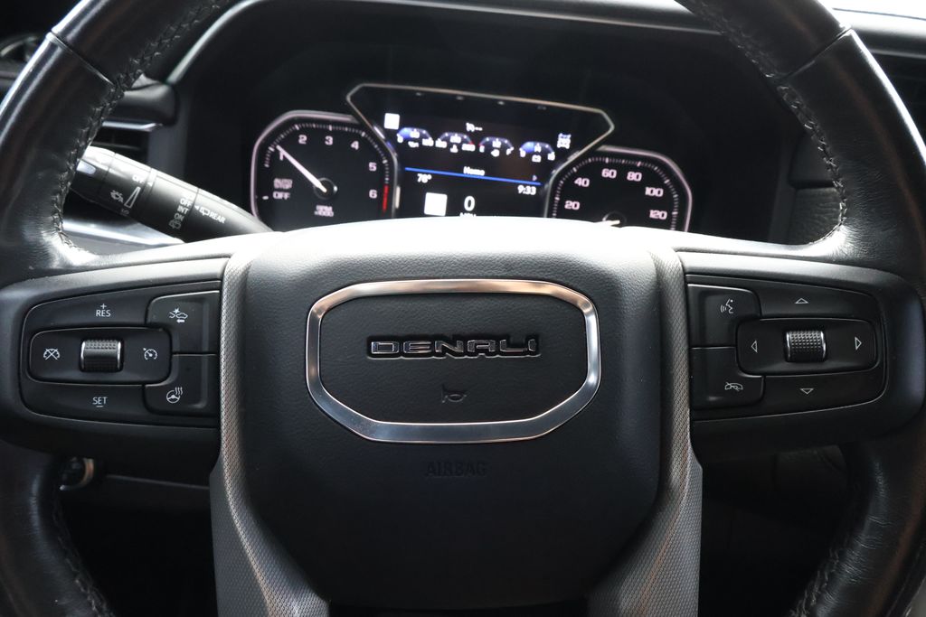Thumbnail: 2021 GMC Yukon XL - 20