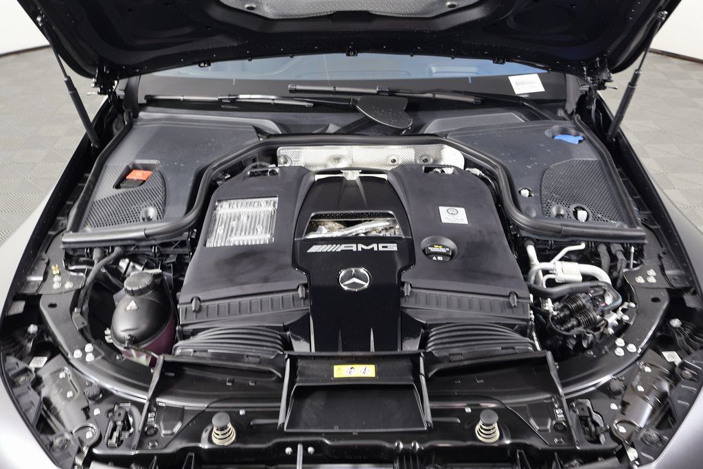 Thumbnail: 2026 Mercedes-Benz AMG GT - 9