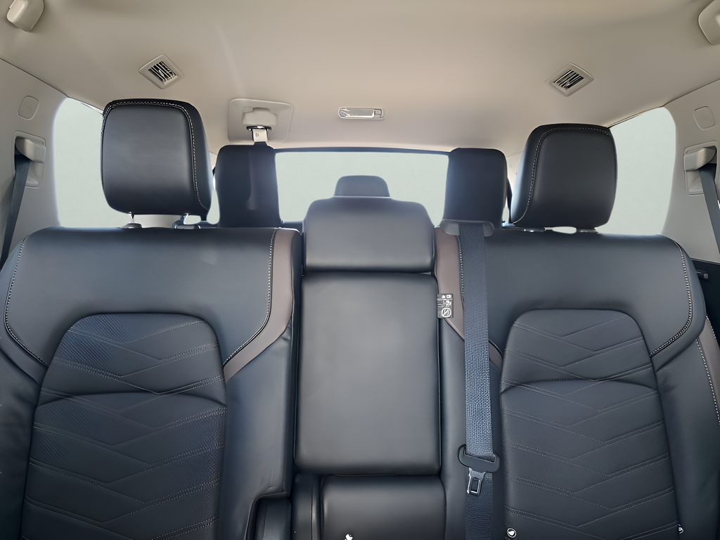 Used Car 2023 Nissan Pathfinder  Platinum For Sale Under $35,000 In Austin, Texas