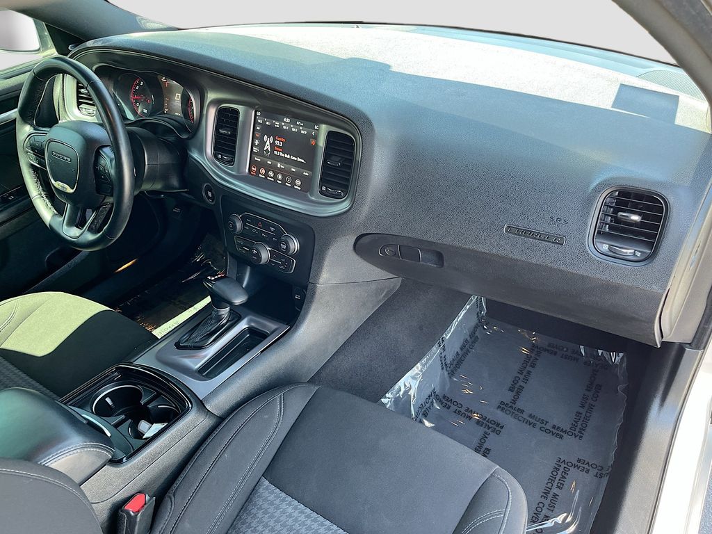 Used 2023 Silver Dodge SXT image 29