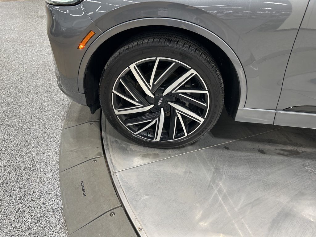 used 2025 Lincoln Aviator car, priced at $74,940