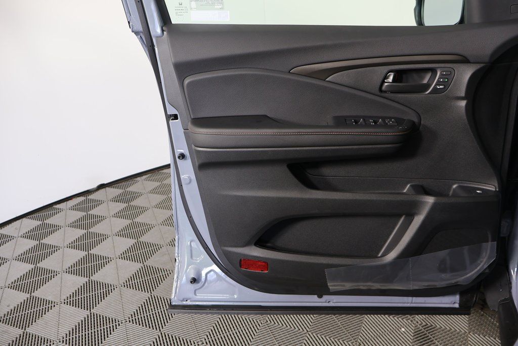 Thumbnail: 2026 Honda Ridgeline - 7