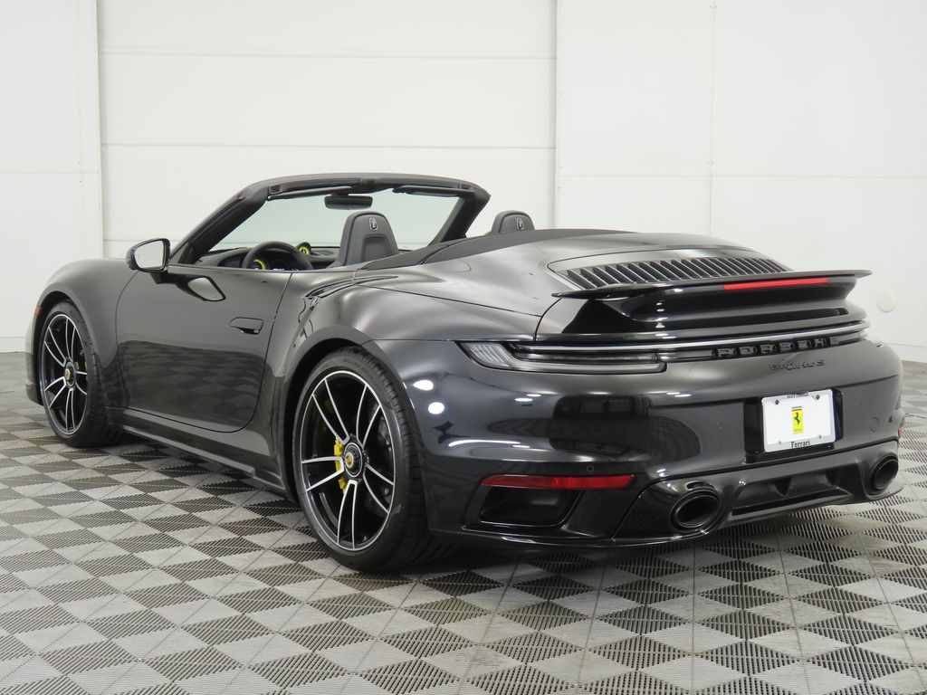 Thumbnail: 2024 Porsche 911 - 7