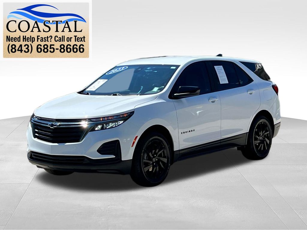 2023 Chevrolet Equinox LS White at Matthews Motors of Wilmington