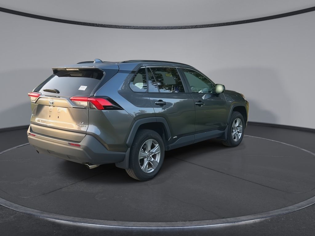 Thumbnail: 2024 Toyota RAV4 - 8