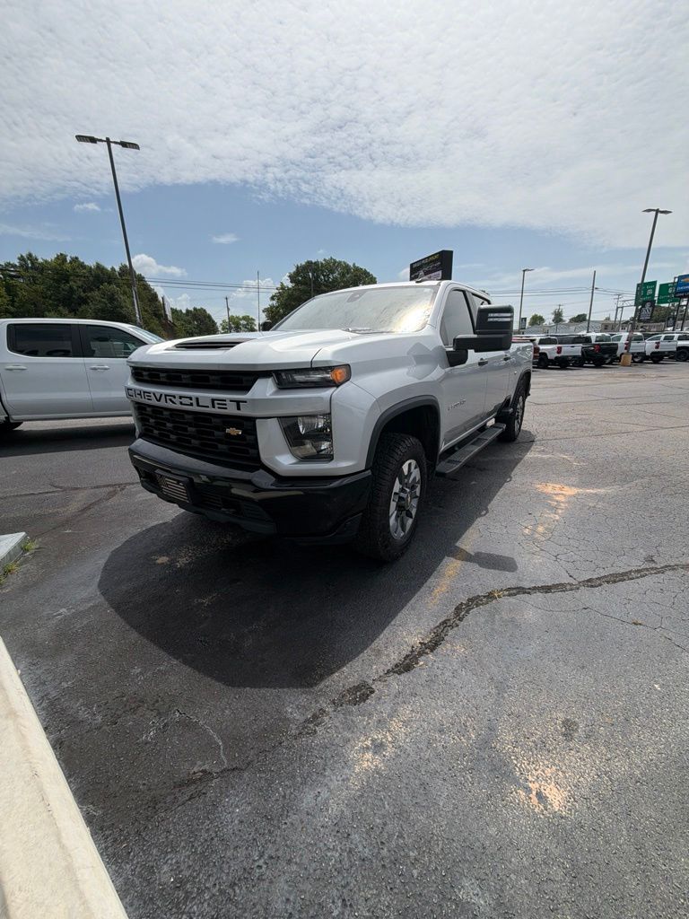  2022 Chevrolet Silverado 2500HD Custom Crew Cab 4WD   