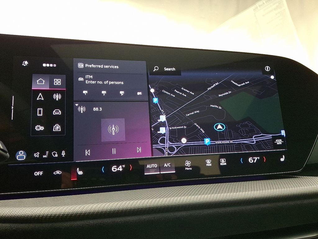 Thumbnail: 2025 Audi SQ5 - 10