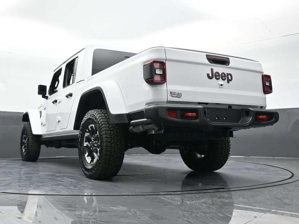 New 2026 Bright White Clearcoat Jeep Rubicon image 55
