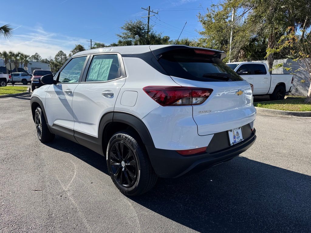 2022 Chevrolet TrailBlazer LS 5