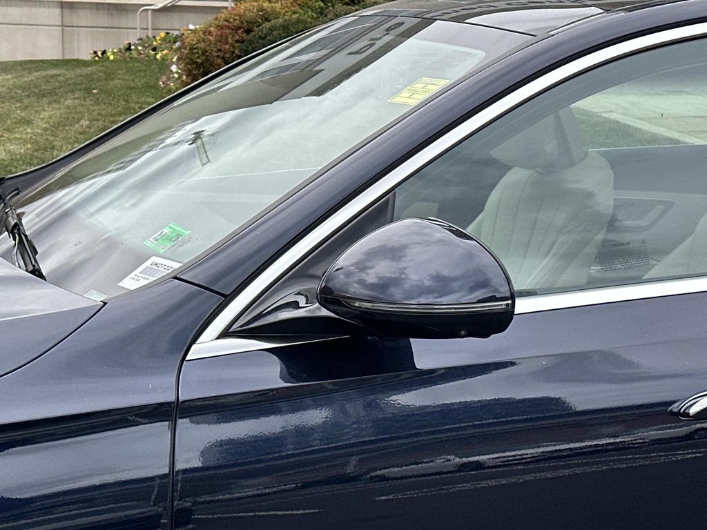 Thumbnail: 2025 Mercedes-Benz E-Class - 13