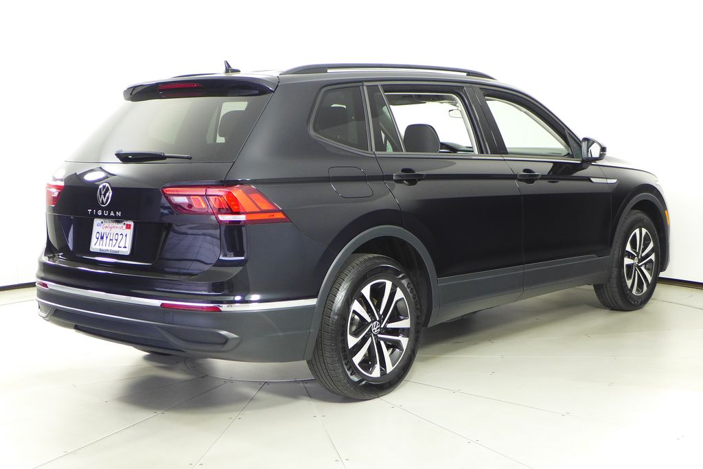 Thumbnail: 2024 Volkswagen Tiguan - 7