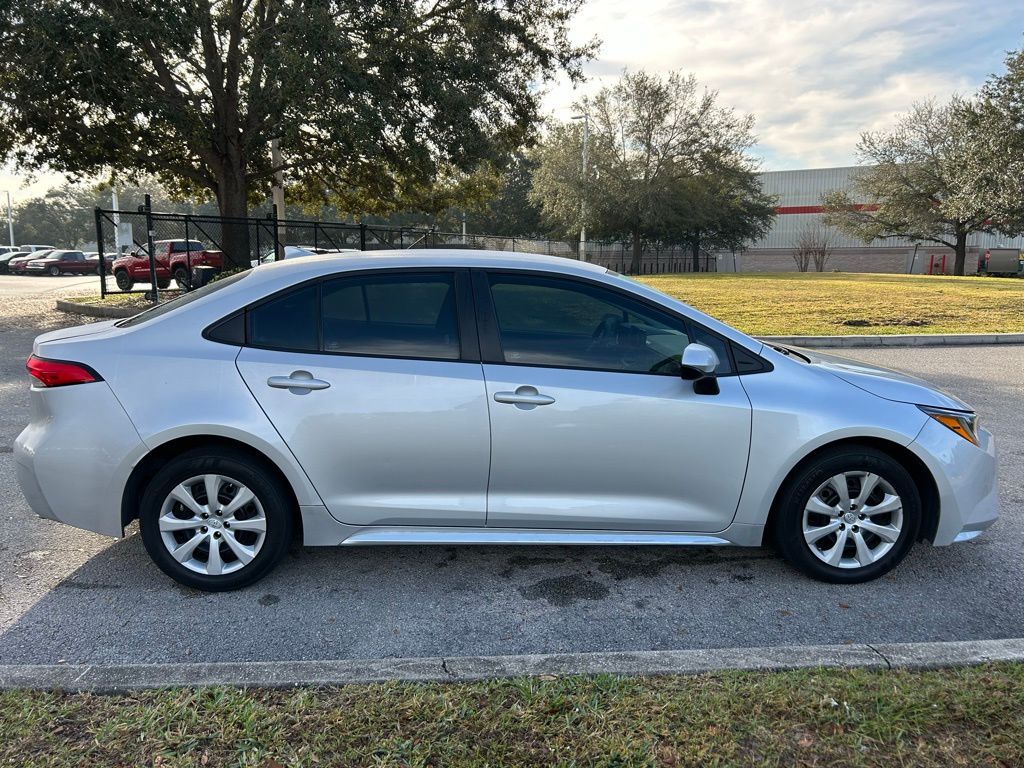 Thumbnail: 2023 Toyota Corolla - 6