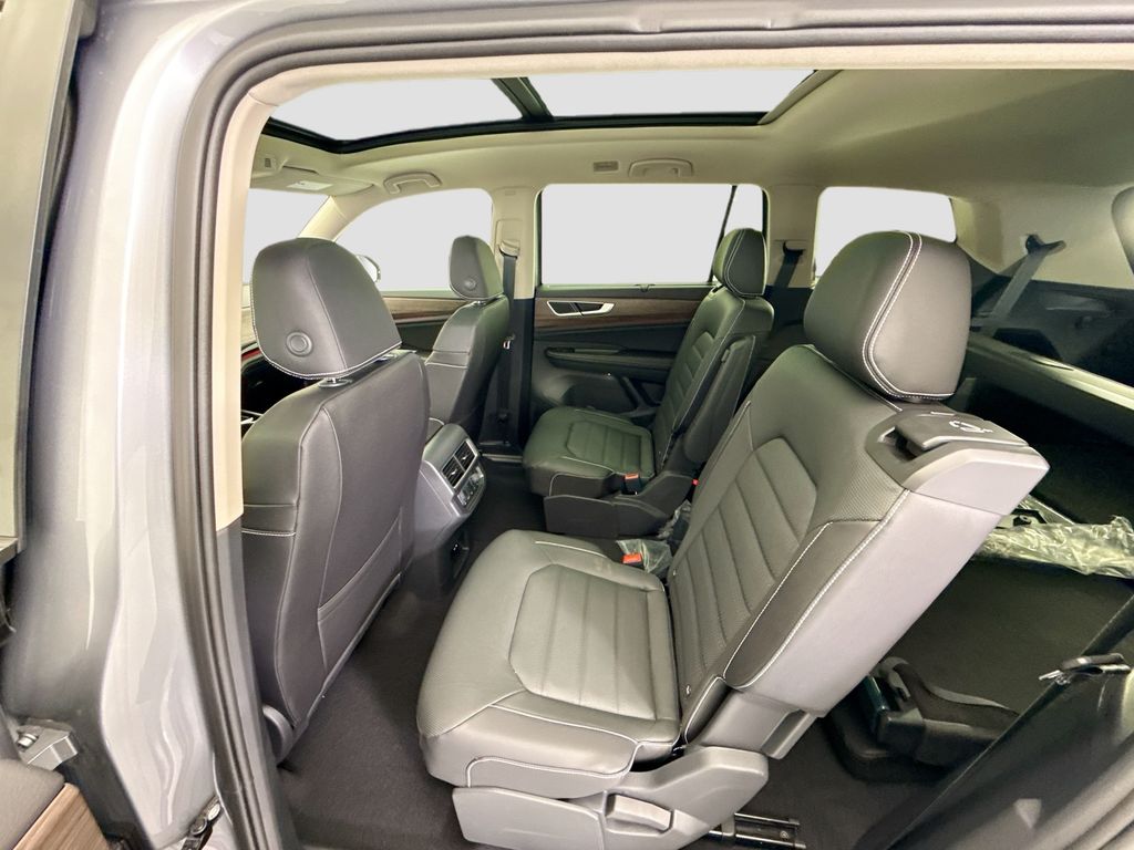 Thumbnail: 2026 Volkswagen Atlas - 20