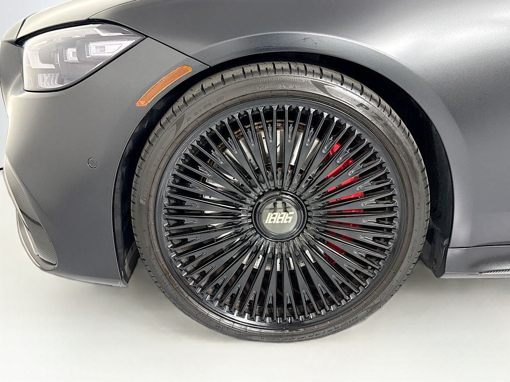Thumbnail: 2024 Mercedes-Benz S-Class - 31