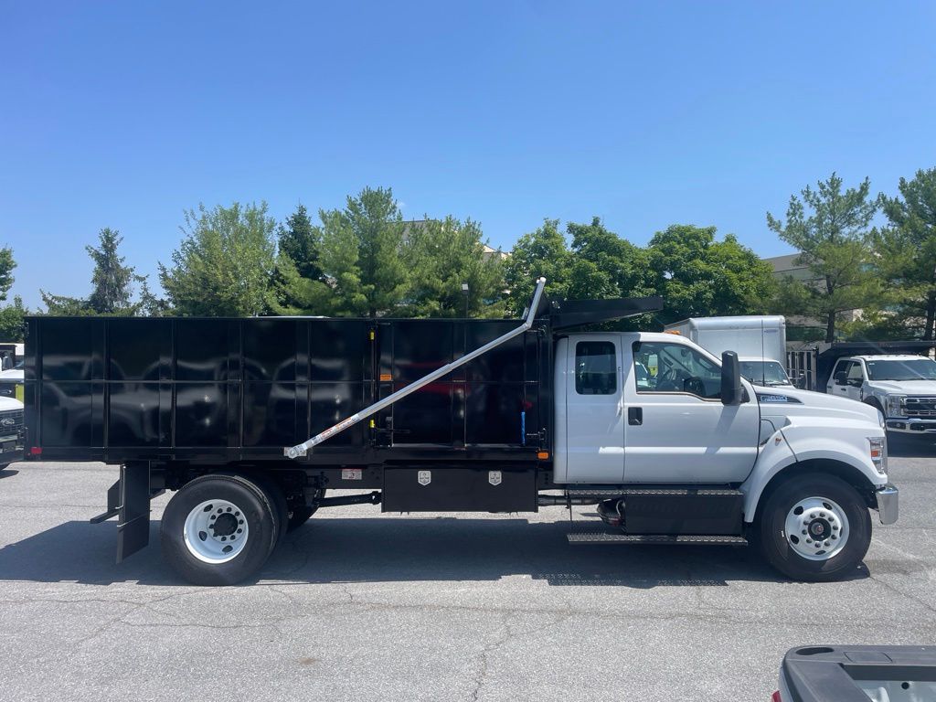 2027 Ford F-650 Diesel 