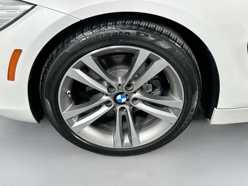 Thumbnail: 2015 BMW 4 Series - 32