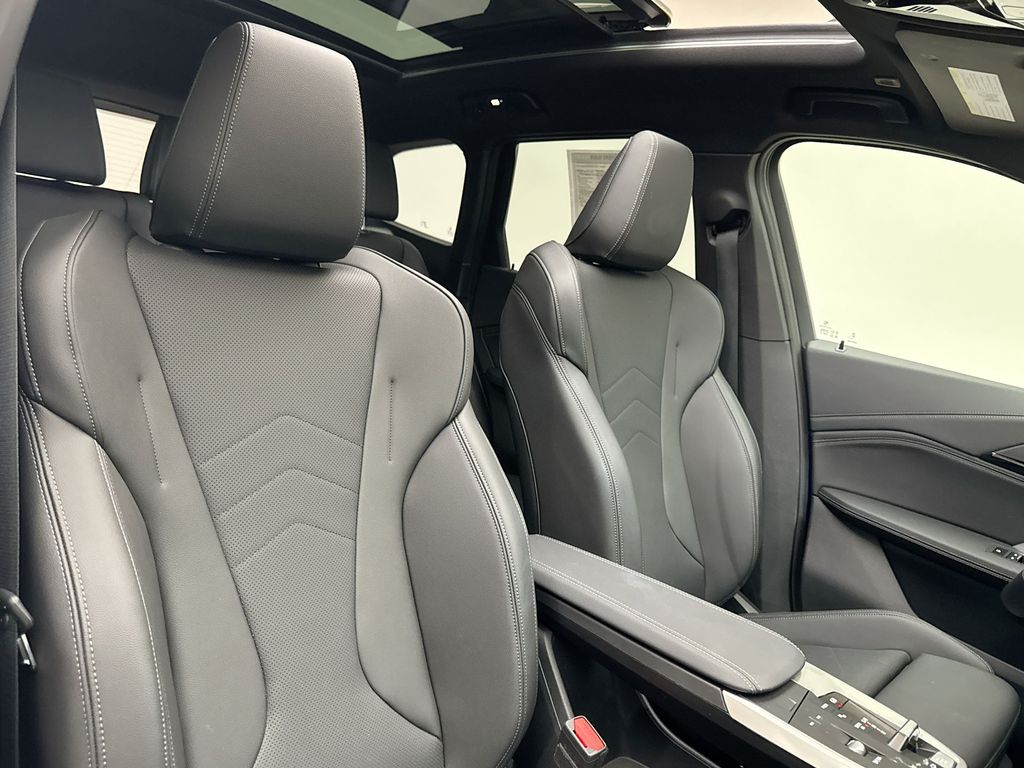 2023 BMW X1 xDrive28i 16